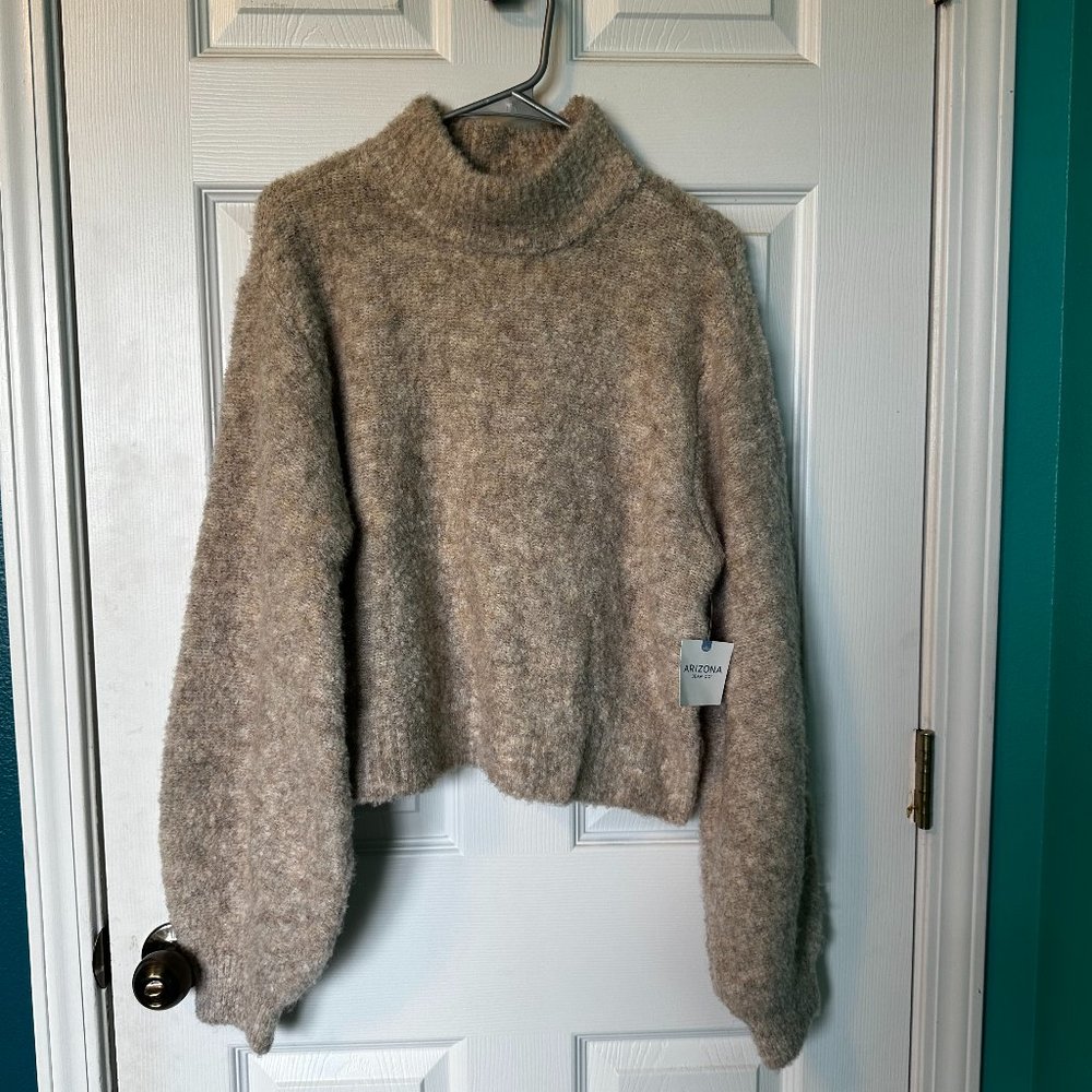 NWT Arizona Oatmeal Flare Sleeve Sweater